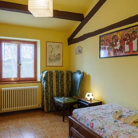 Beautiful In With Kitchenette Holiday home Cartoceto