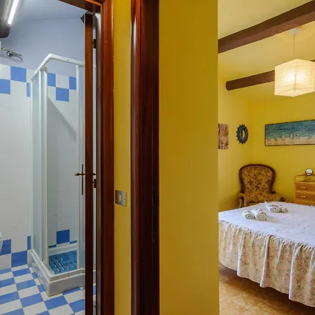 Beautiful In With Kitchenette * Cartoceto