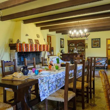 Beautiful In With Kitchenette Holiday home